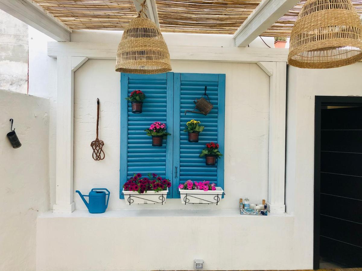 La Giudecca Trani Bed & Breakfast Exterior photo